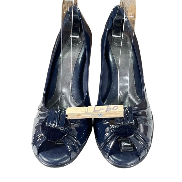 Nurture Blue Patent Leather Peep Toe Heels Womens Size 9 - Picture 4 of 15